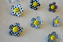 Load image into Gallery viewer, Flower Power Pin