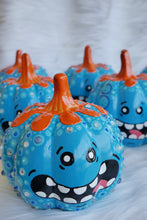 Load image into Gallery viewer, The Mr. Mee-seeks Pumpkin