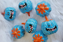 Load image into Gallery viewer, The Mr. Mee-seeks Pumpkin