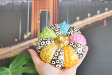 Load image into Gallery viewer, Prism Pumpkins