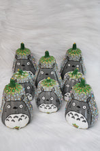 Load image into Gallery viewer, Totoro & Soot Sprites