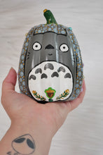 Load image into Gallery viewer, Totoro & Soot Sprites