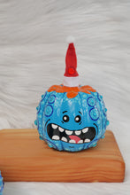 Load image into Gallery viewer, The Mr. Mee-seeks Pumpkin
