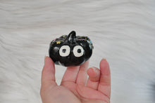 Load image into Gallery viewer, Soot Sprites