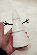 Load image into Gallery viewer, The Howdy Snowman