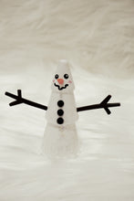 Load image into Gallery viewer, The Howdy Snowman