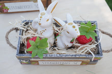 Load image into Gallery viewer, Strawberry Farm Animals