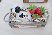 Load image into Gallery viewer, Strawberry Farm Animals