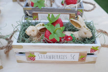 Load image into Gallery viewer, Strawberry Farm Animals