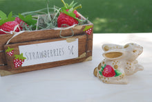 Load image into Gallery viewer, Strawberry Farm Animals