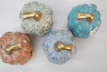 Load image into Gallery viewer, Primitive Pumpkin