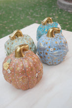 Load image into Gallery viewer, Primitive Pumpkin