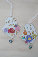 Load image into Gallery viewer, Ghosties Ornaments