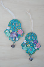 Load image into Gallery viewer, Ghosties Ornaments