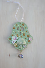 Load image into Gallery viewer, Ghosties Ornaments