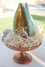 Load image into Gallery viewer, Mint Julep Primitive Chicken