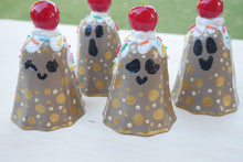 Load image into Gallery viewer, Cake Ghosties