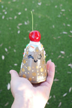 Load image into Gallery viewer, Cake Ghosties