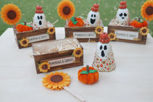 Load image into Gallery viewer, Pumpkins and Ghouls