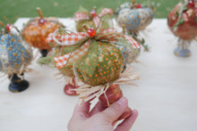 Load image into Gallery viewer, Primitive Rustic Pumpkins