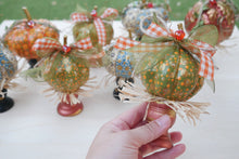 Load image into Gallery viewer, Primitive Rustic Pumpkins