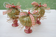 Load image into Gallery viewer, Primitive Rustic Pumpkins