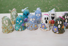 Load image into Gallery viewer, Enchanted Ghosties