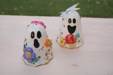 Load image into Gallery viewer, Enchanted Ghosties