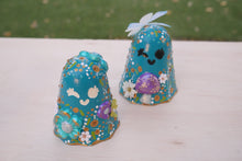 Load image into Gallery viewer, Enchanted Ghosties