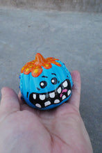 Load image into Gallery viewer, Baby Pickle Pick & Baby Mr. Meeseeks