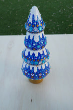 Load image into Gallery viewer, Frostbite Xmas Trees