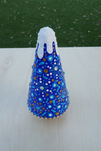 Load image into Gallery viewer, Frostbite Xmas Trees