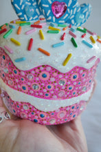 Load image into Gallery viewer, Happy Cake Happy Me