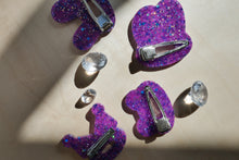 Load image into Gallery viewer, Glittery Purple Hair Pin