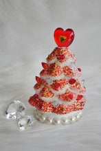 Load image into Gallery viewer, Valentine's Xmas Trees