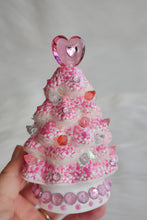 Load image into Gallery viewer, Valentine's Xmas Trees