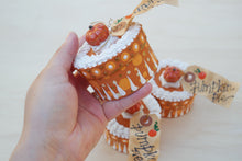 Load image into Gallery viewer, Mini Pumpkin Pie - Fake Pie Box
